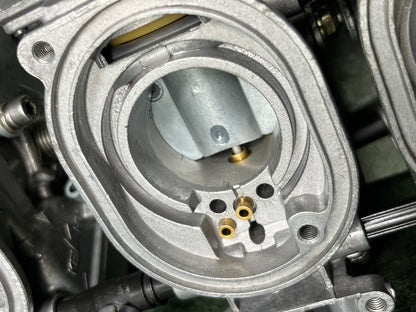 Kawasaki ZZR600/ZX6R Carburettors “The Showroom Package” Stock Setup With Trumpets