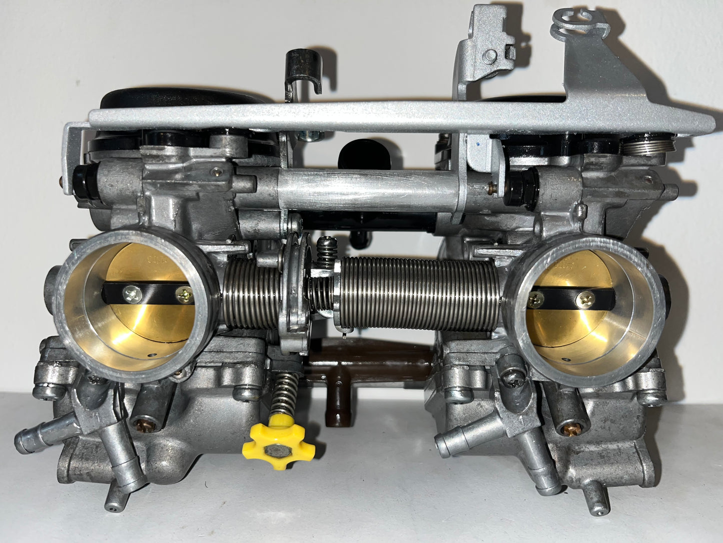 The Showroom Package Twin Carbs