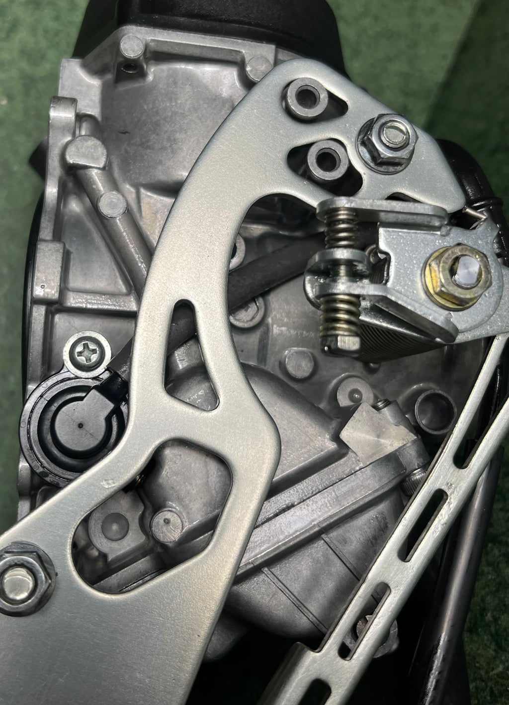 Twin Roundslide & CV Carburettors