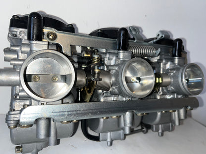 Triple carburettors