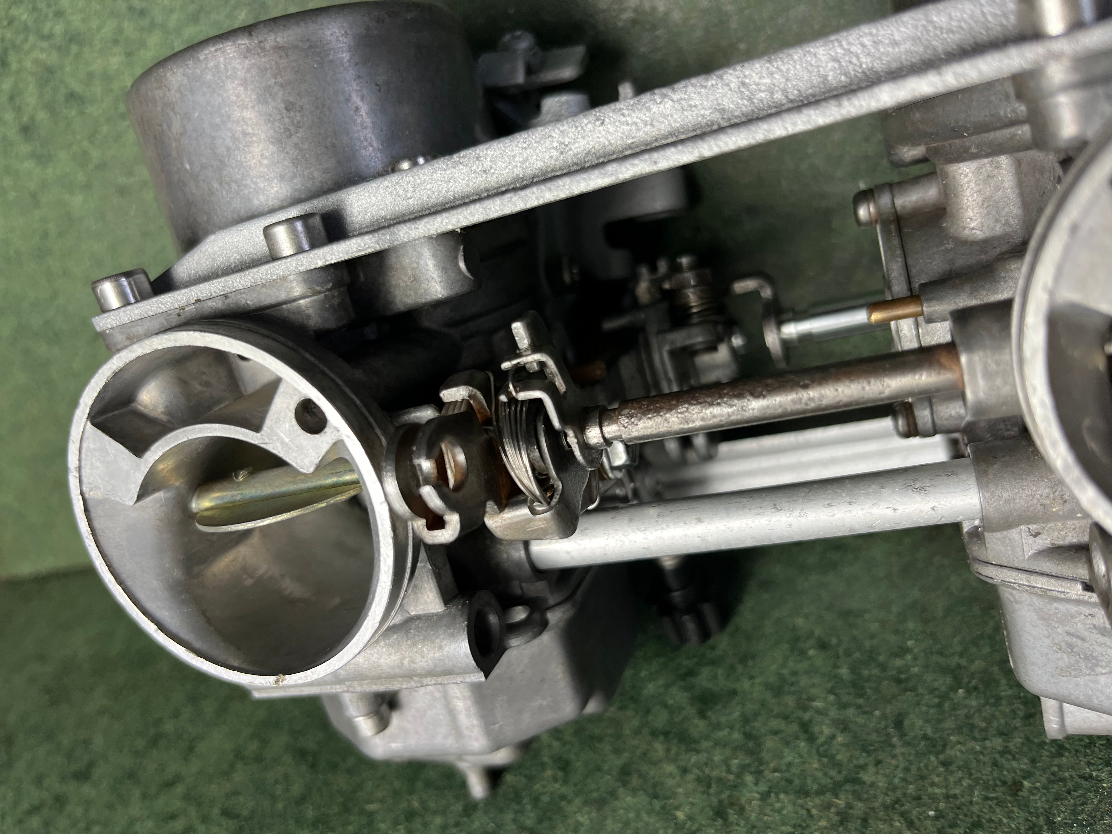 Twin Roundslide & CV Carburettors