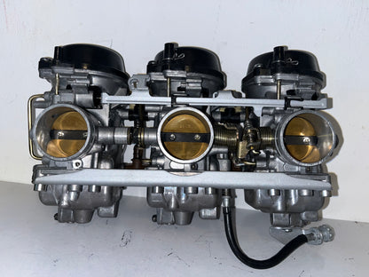 Triple carburettors