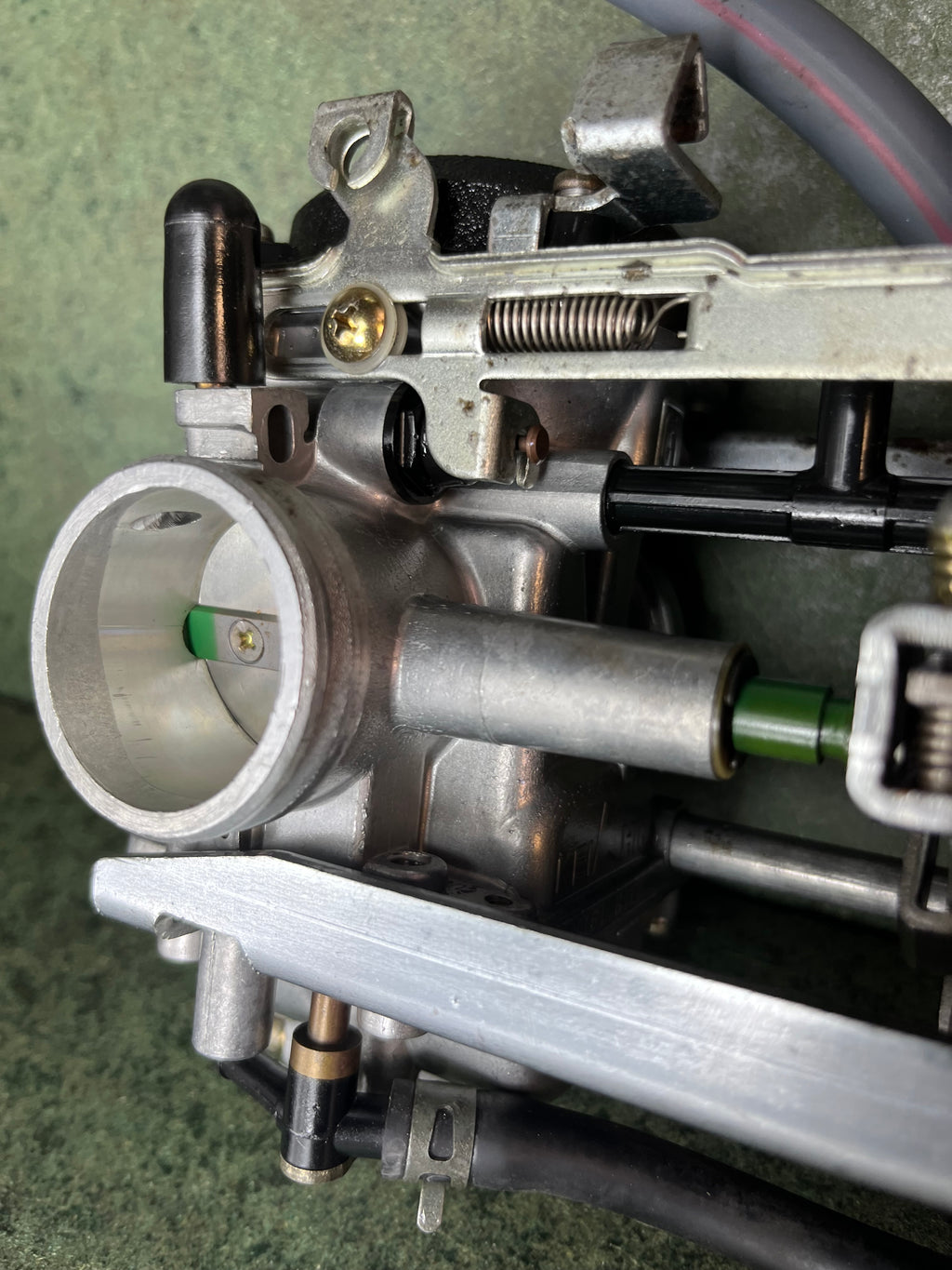 Twin Roundslide & CV Carburettors