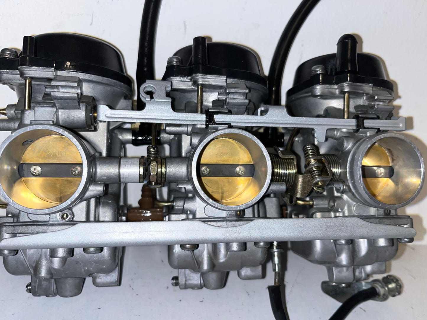 The Showroom Package Triple Carbs