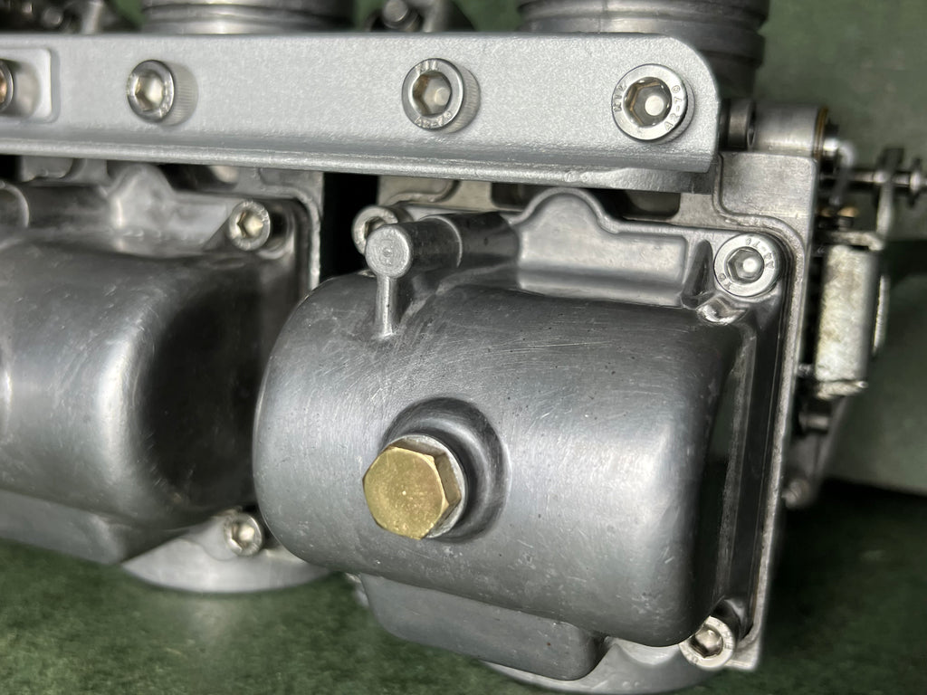 Four Bank Roundslide & CV Carburettors