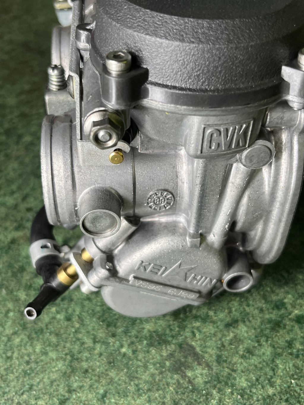 Kawasaki ZZR600/ZX6R Carburettors “The Showroom Package” Stock Setup With Trumpets