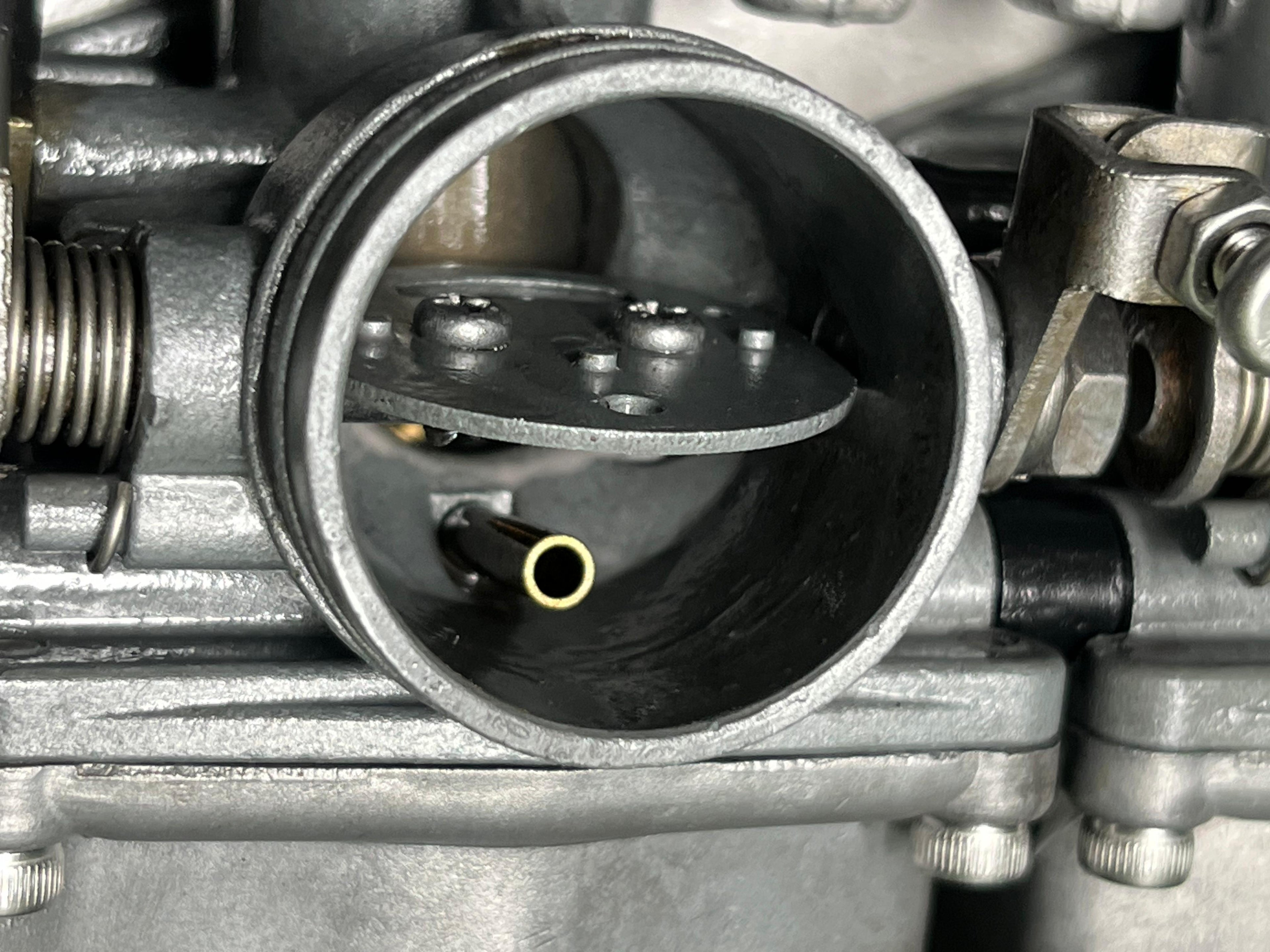 The Showroom Package Inline 4 Roundslide & CV Carbs