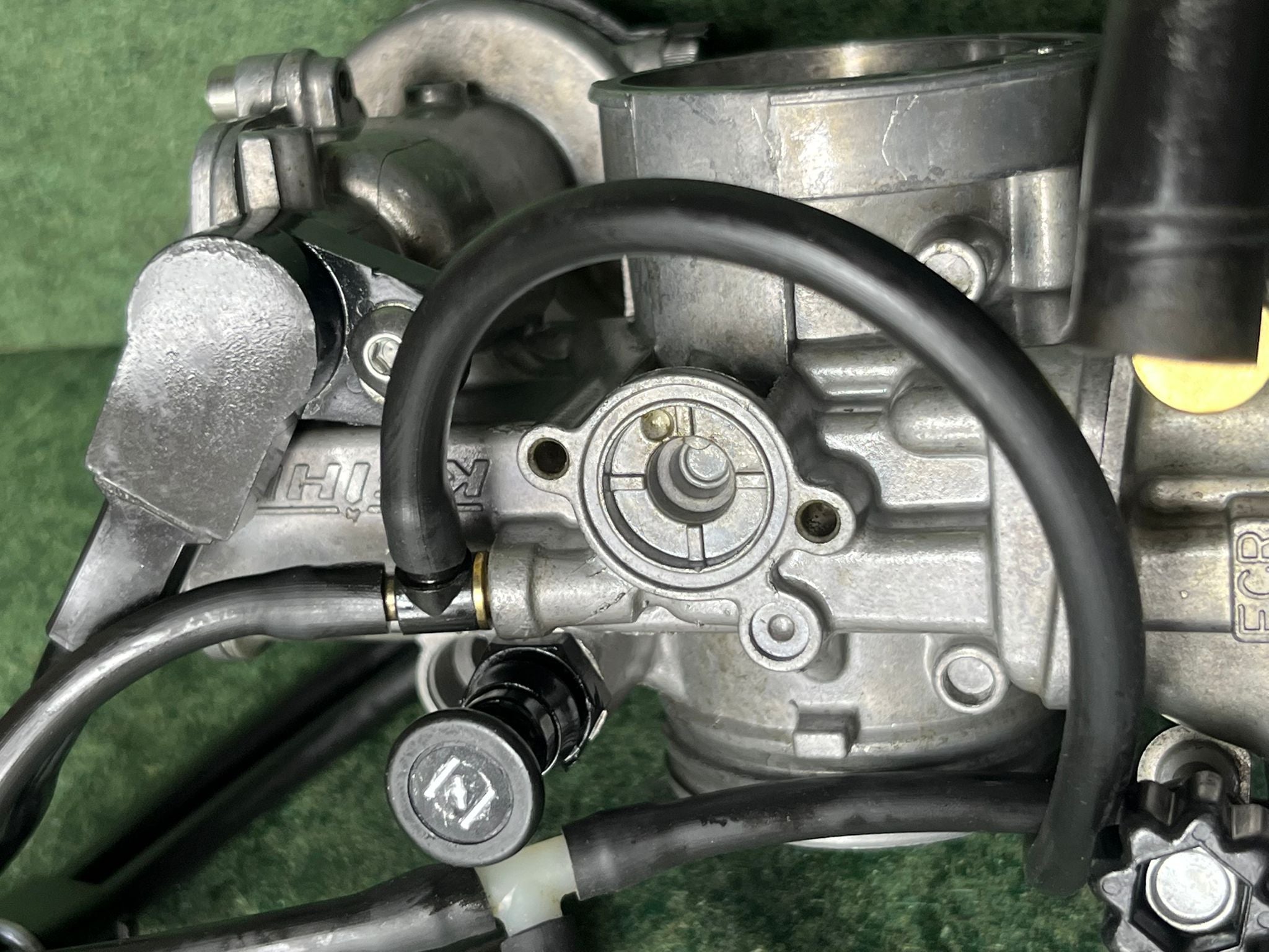 Single Flatslide/ FCR Carburettor