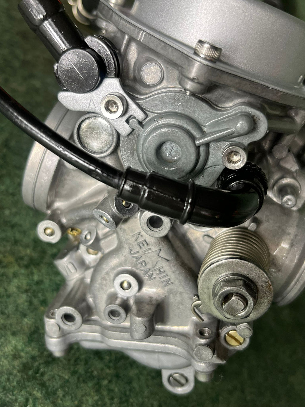 Twin Roundslide & CV Carburettors