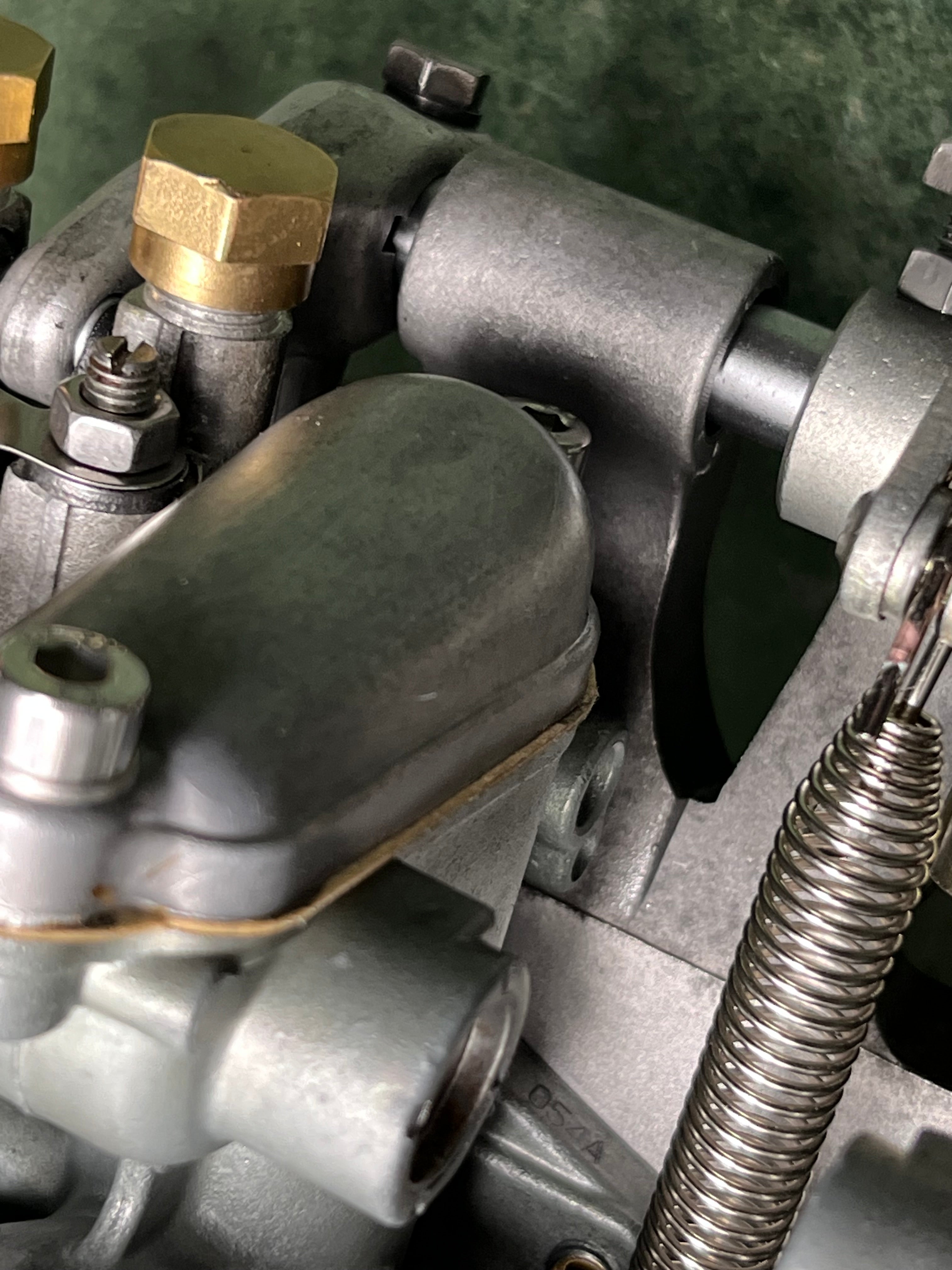 The Showroom Package Twin Roundslide & CV Carbs