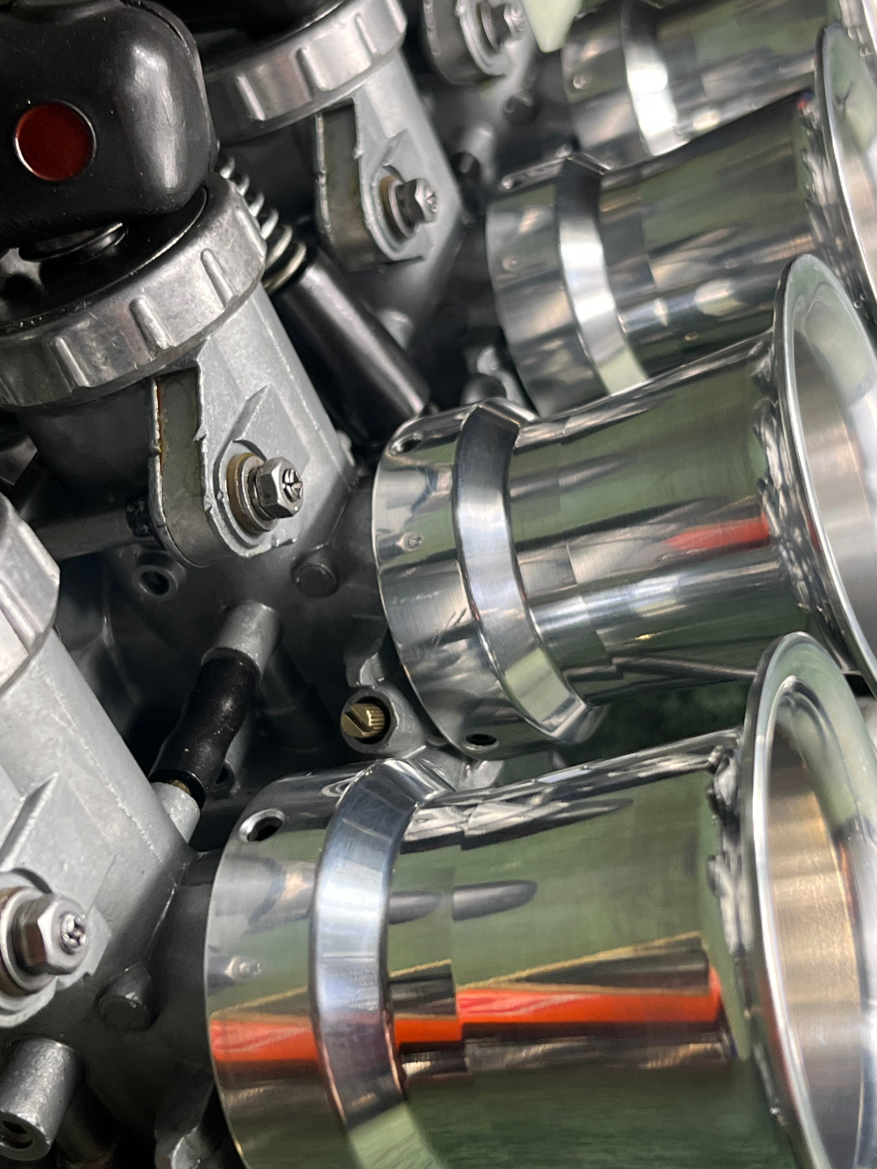 The Showroom Package Twin Roundslide & CV Carbs