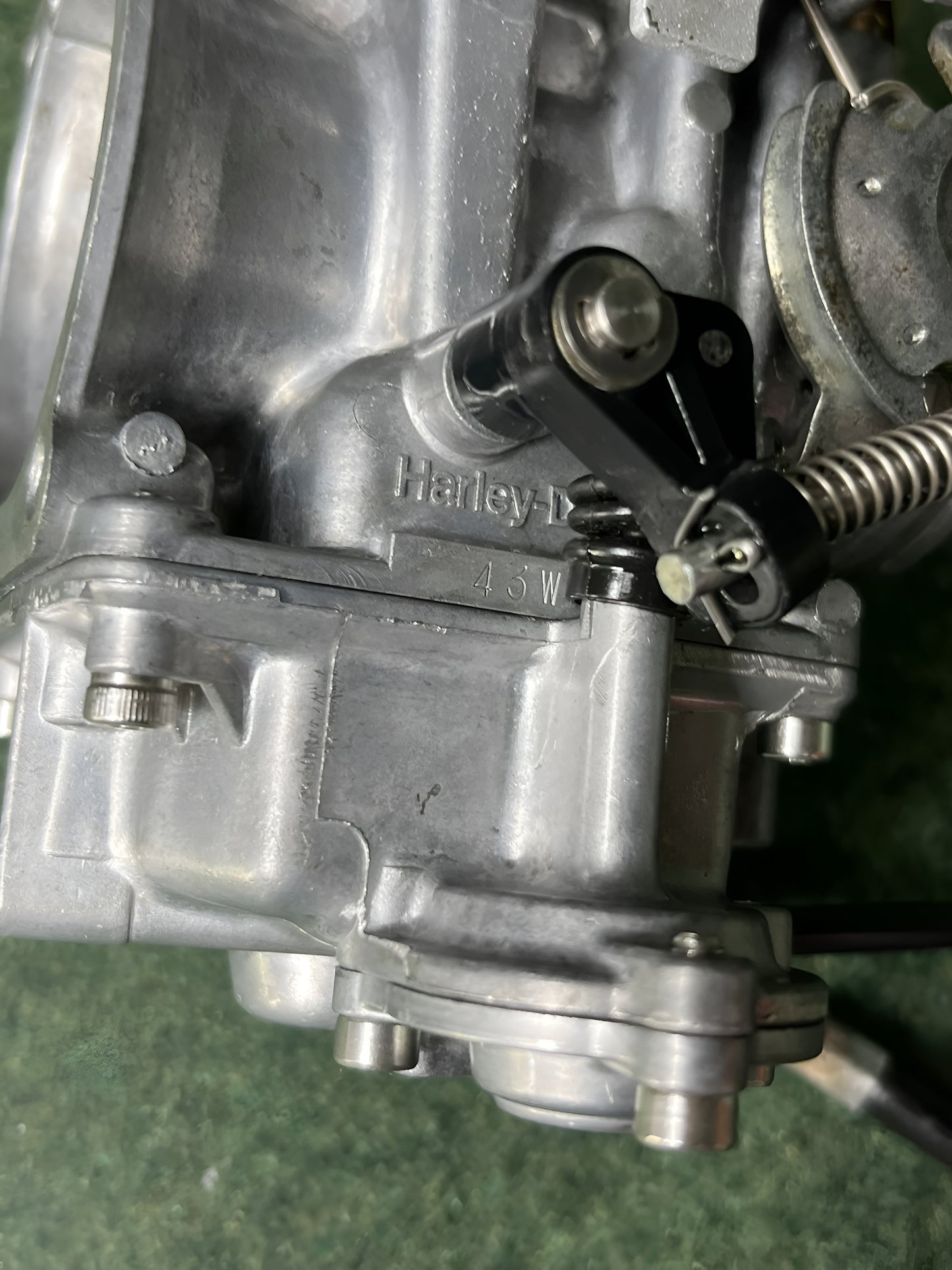 Single Roundslide & CV Carb