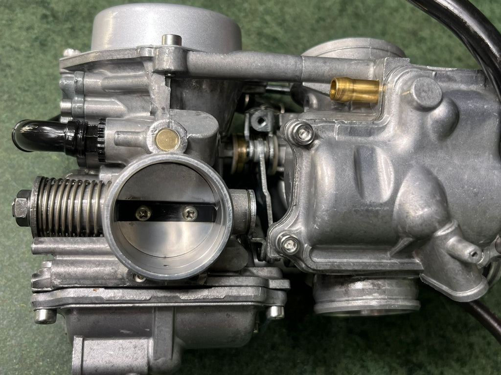 Twin Roundslide & CV Carburettors